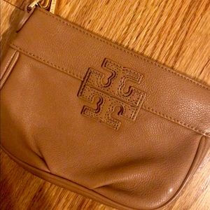 LIKE NEW Tory Burch Crossbody Bag